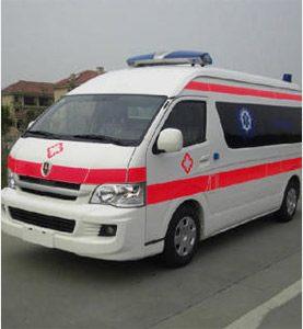 班玛县上汽大通救护车